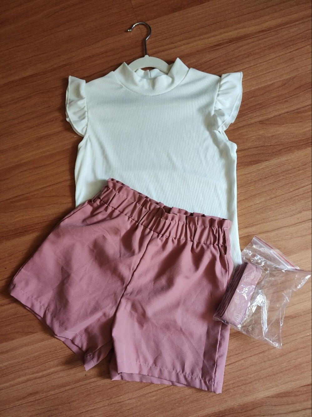 SHEIN 2 Piece Short Outfit